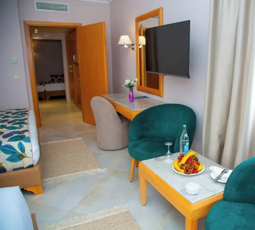 Standard Quadruple room with balcony