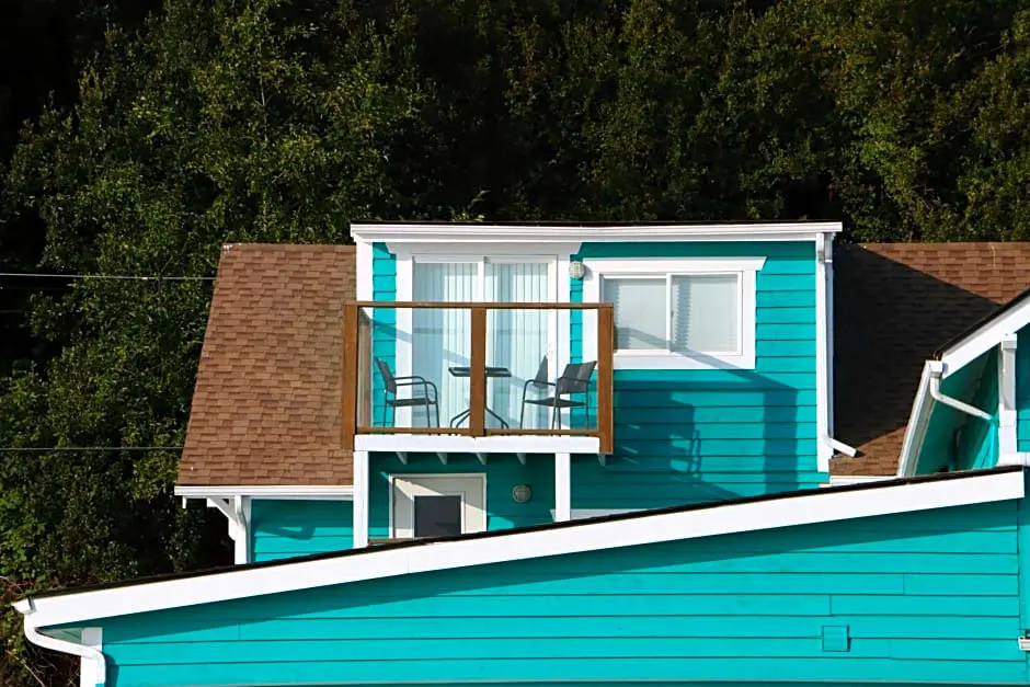 Deluxe room with balcony and with sea view