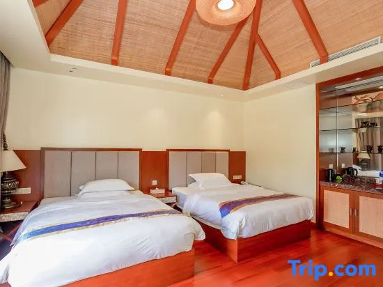 Bed in Dorm (full double bed)