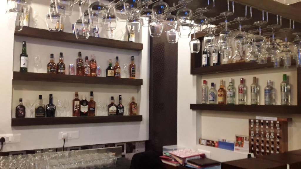 Food & Beverage