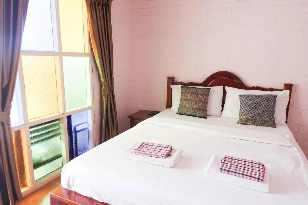 Superior Double room (full double bed)