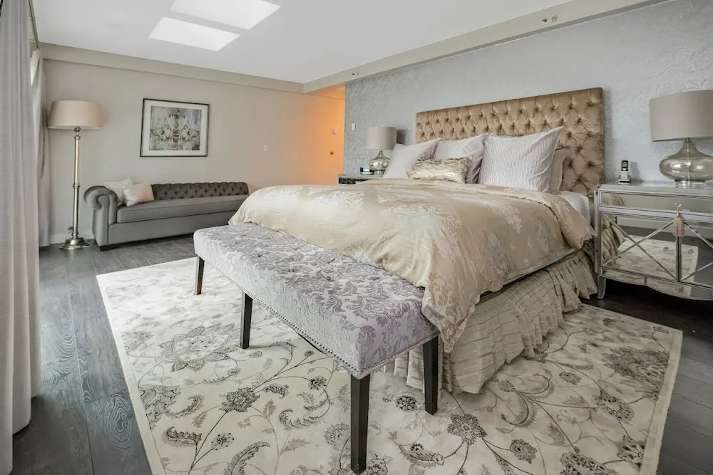 Rosellen Suites At Stanley Park - Chambres