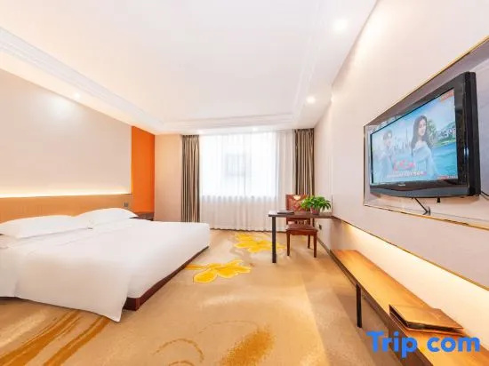 Luxury Double room (full double bed)