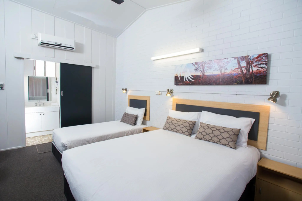 Standard Double room (twin beds)