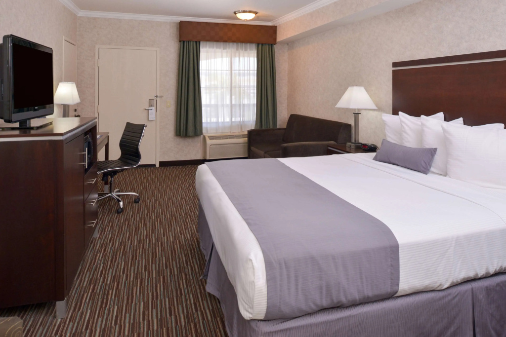 Best Western Redondo Beach Galleria Hotel - Beach City LA — фото