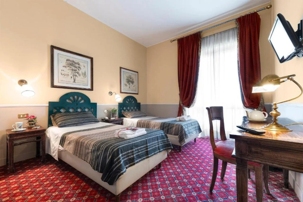 Hotel photo 9