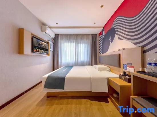 Superior Double room (full double bed)