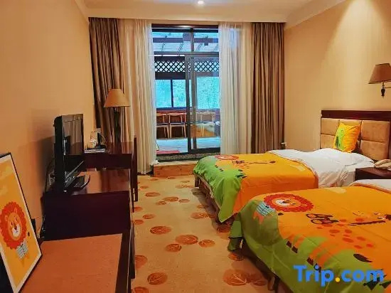 Standard room with river view
