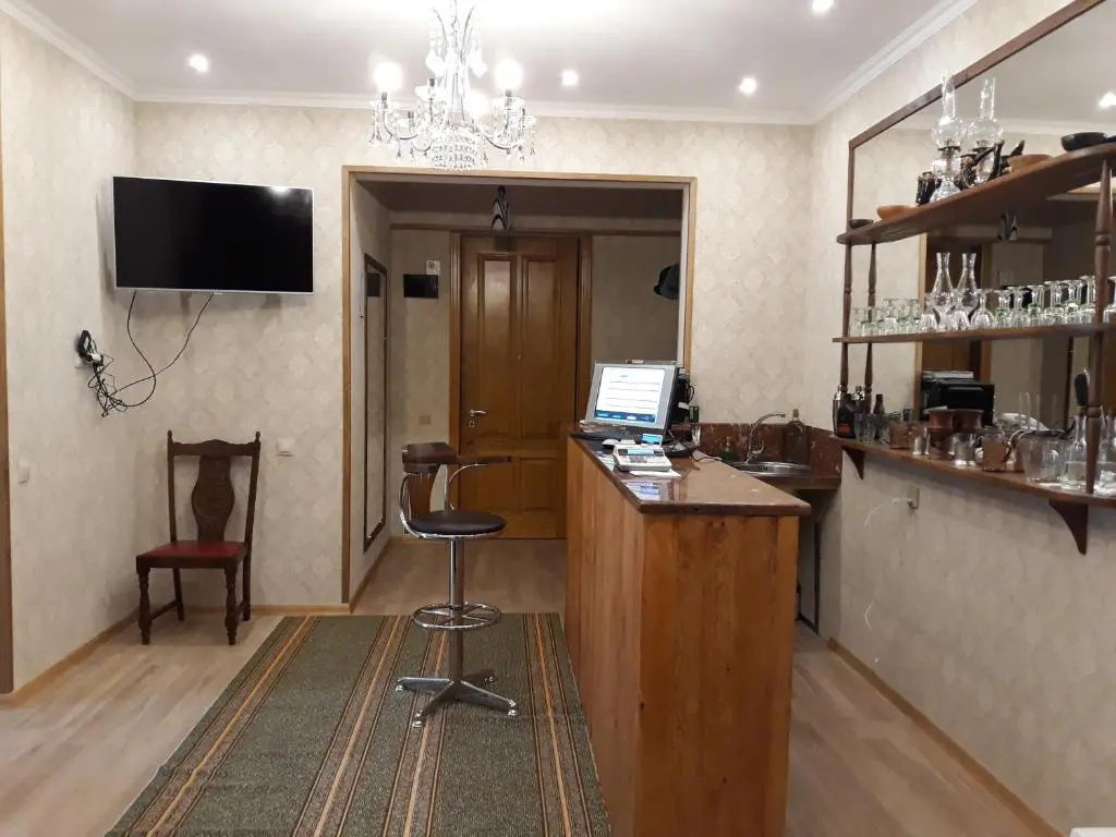 Deluxe Double room (full double bed)