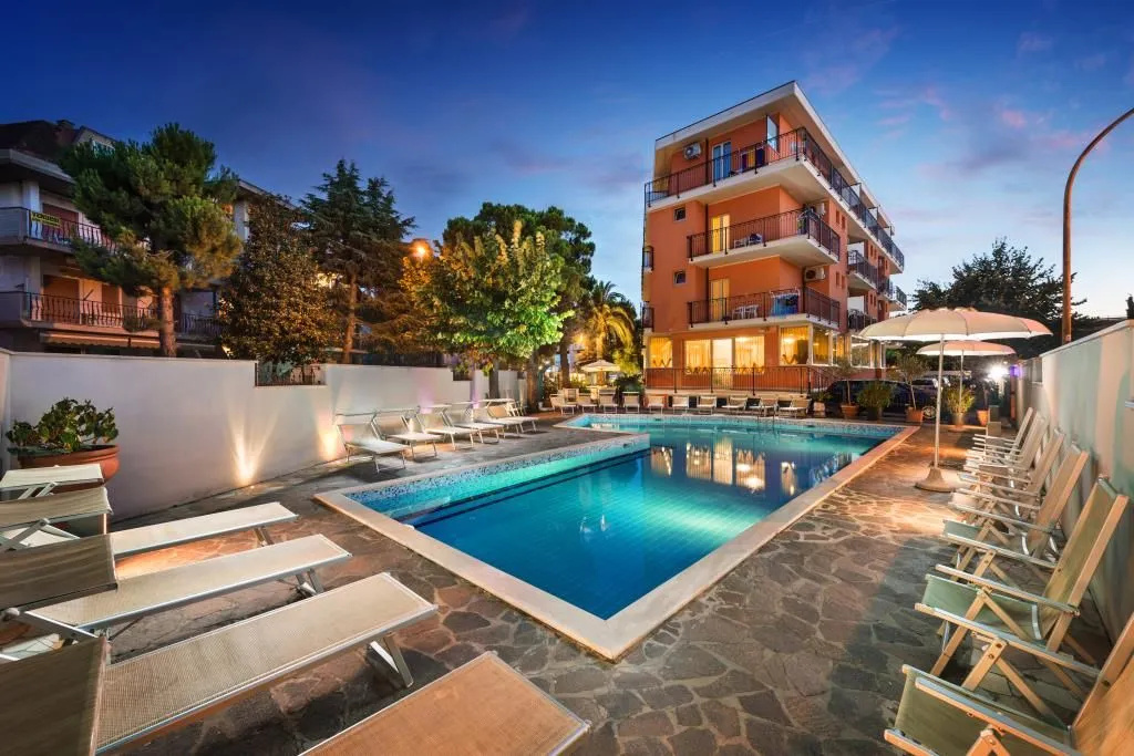 Hotel Fenix - 3