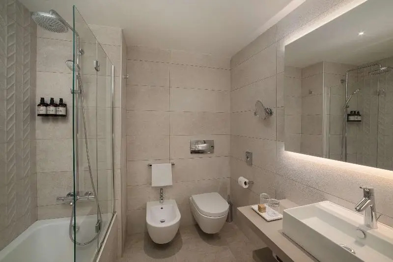 Superior Double room with view (full double bed)