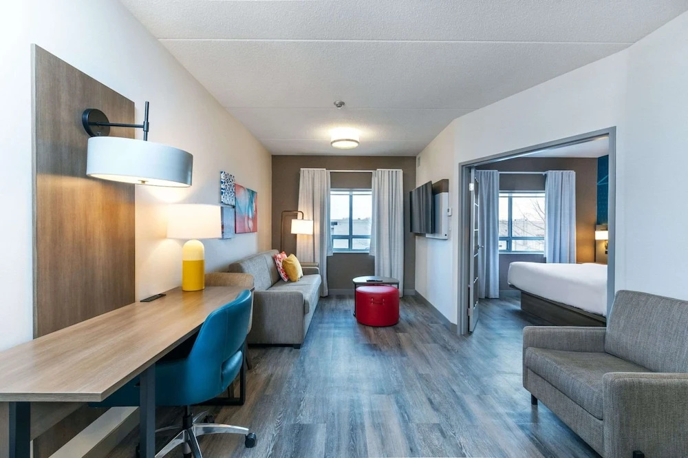 Comfort Suites London - Chambres