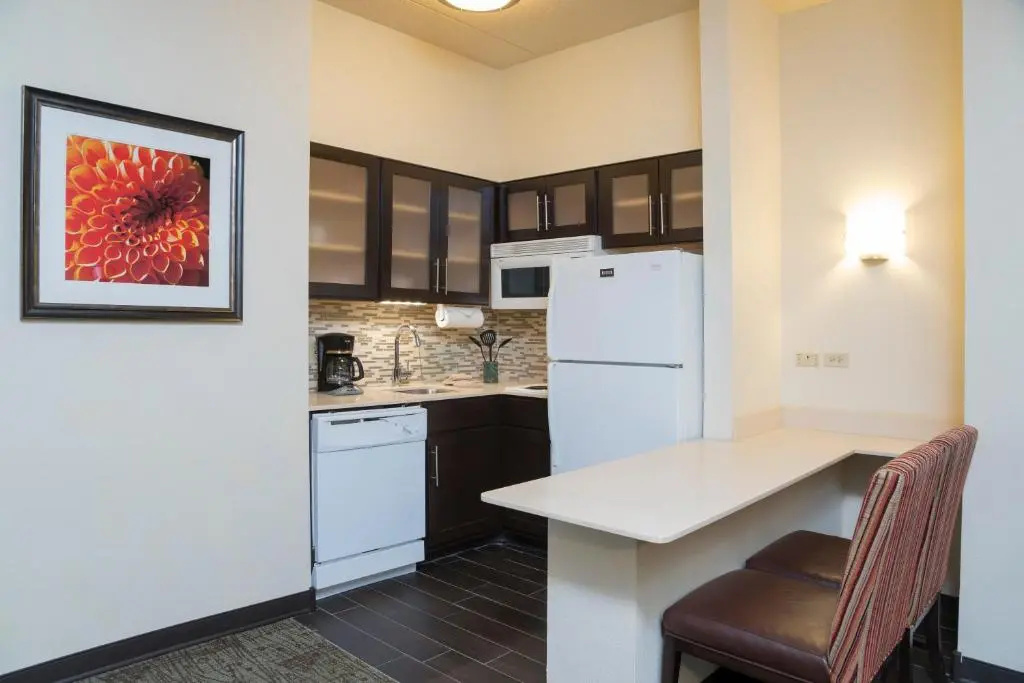 Staybridge Suites Chicago-Oakbrook Terrace by IHG - Chambres