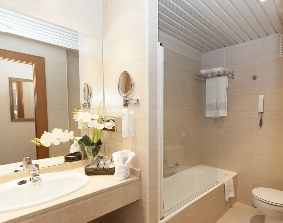 Hotel Los Bracos by Silken - Chambres