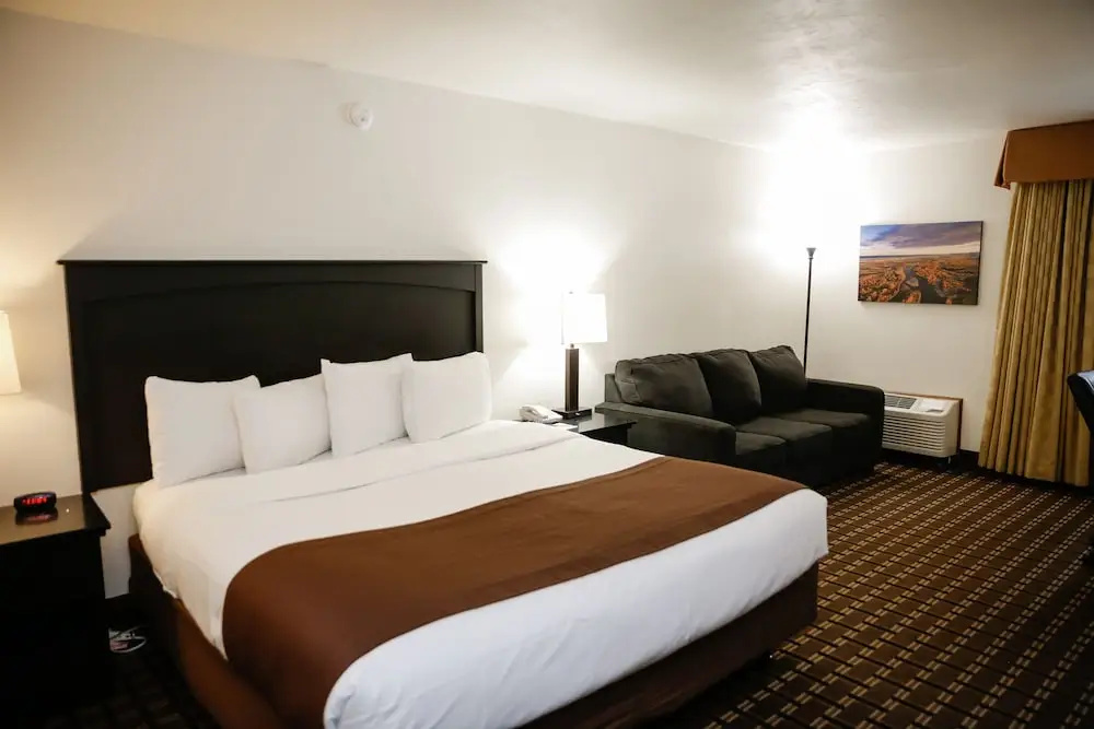 Deluxe Double room with garden view full double bed