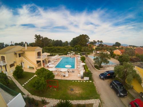 Yianetta Hotel Apartments 3 *