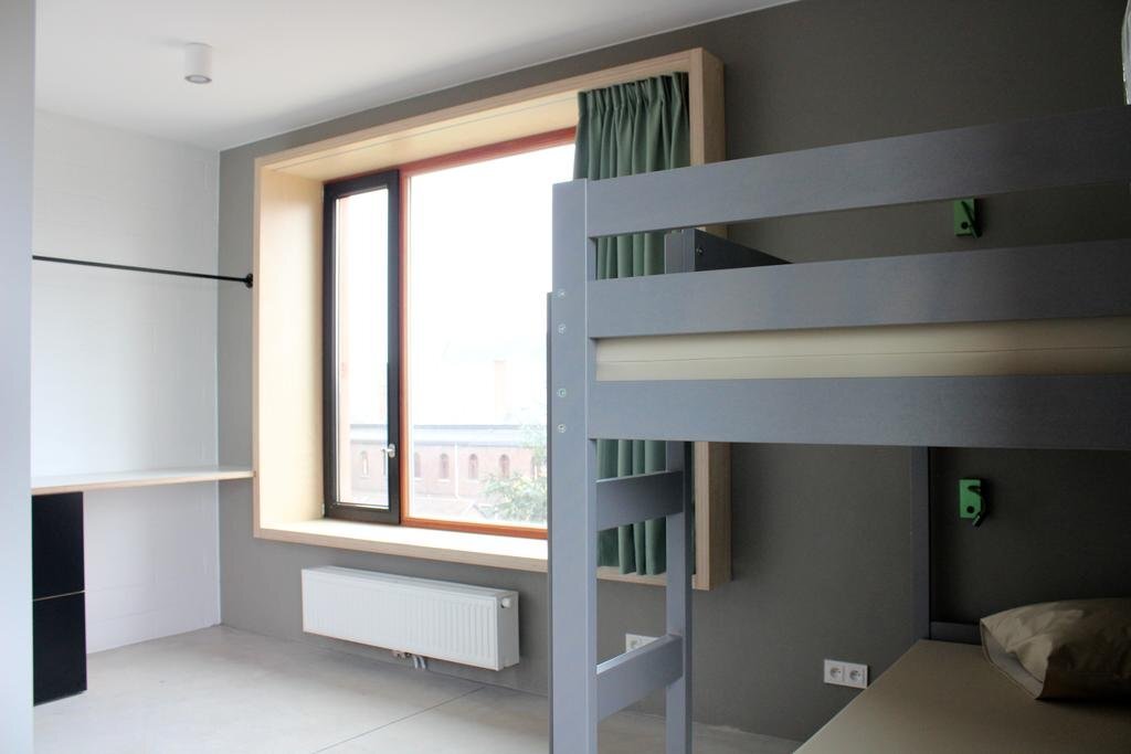 gallery_image_hidden_21