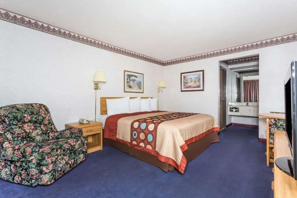 Hotel photo 11