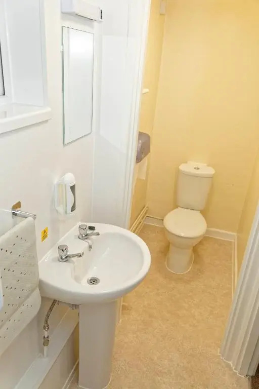 Sand Bay Holiday Village - Chambres
