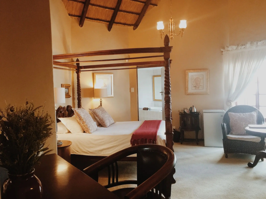 Coral Tree Inn - фото 3