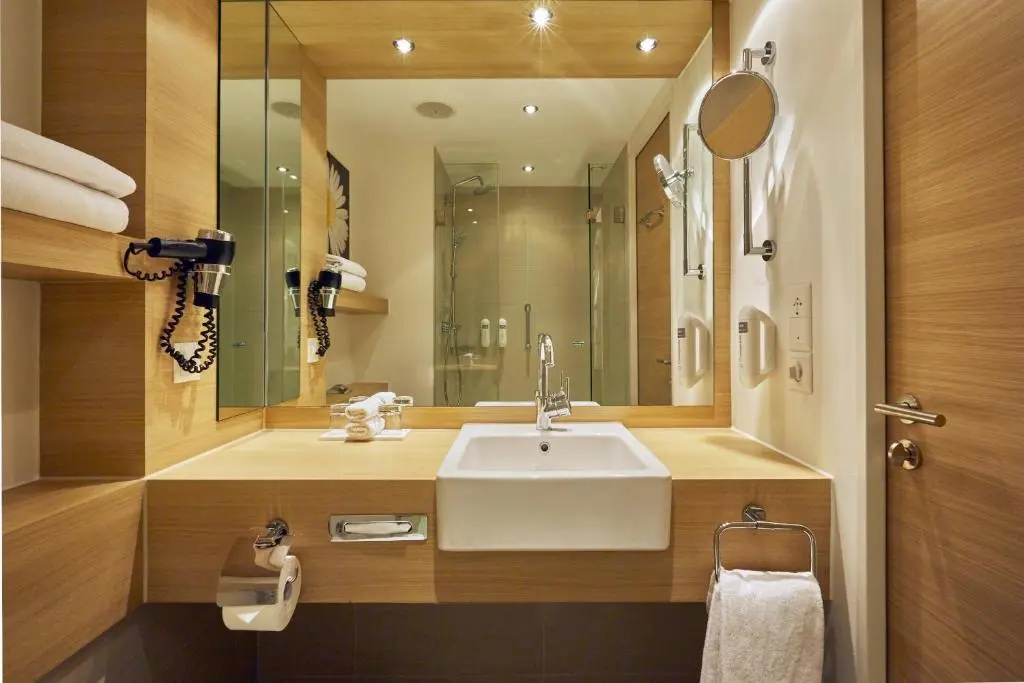 Moxy Zurich - Chambres