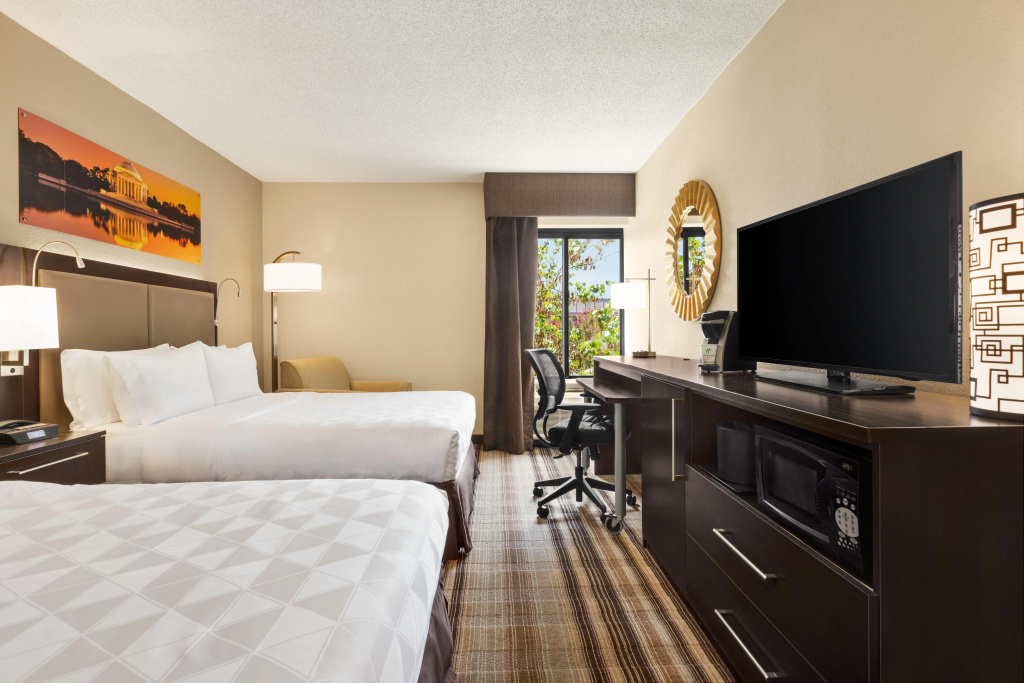 Holiday Inn Washington-Dulles International Airport by IHG - Général