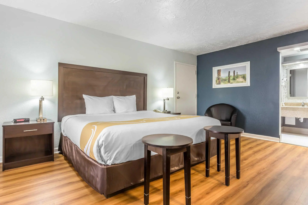 Standard room