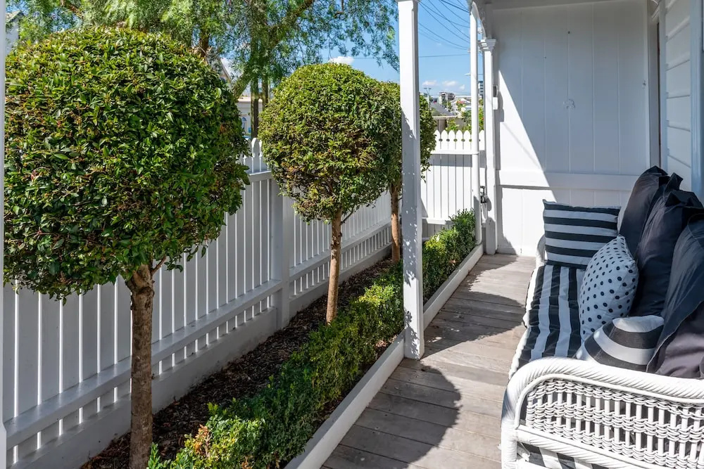 Timeless Heritage Grey Lynn 2BR Beauty