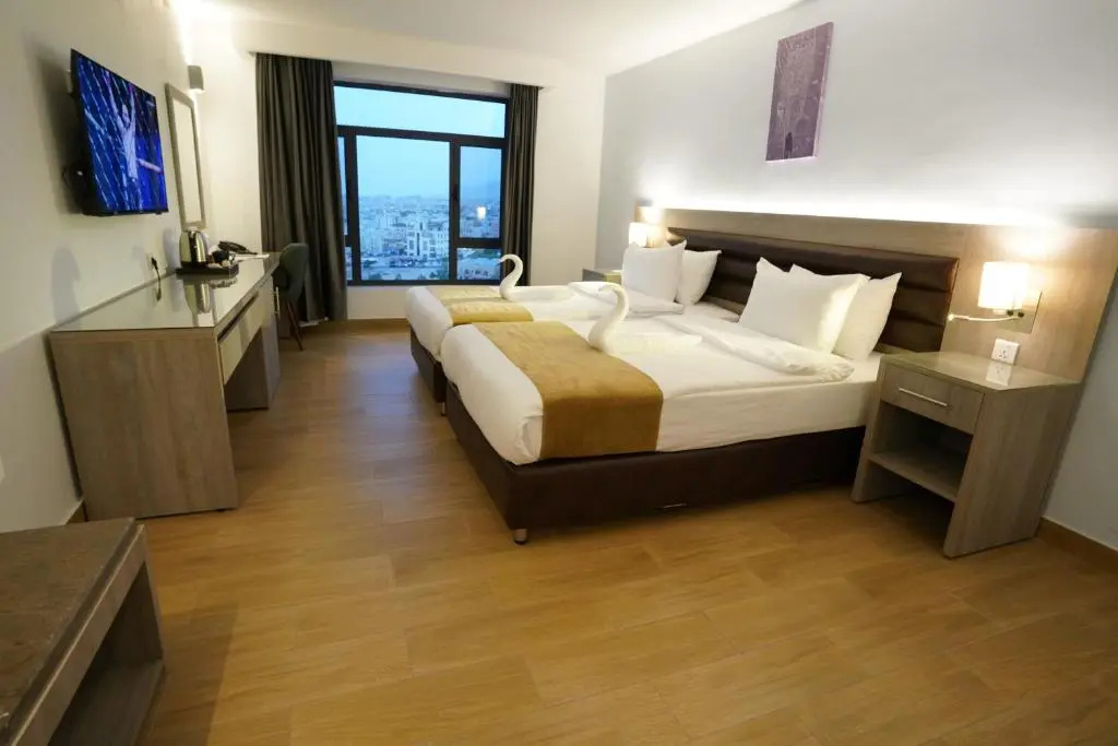 Standard Double room (twin beds)