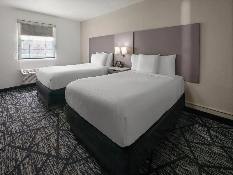La Quinta Inn by Wyndham Omaha West - Chambres