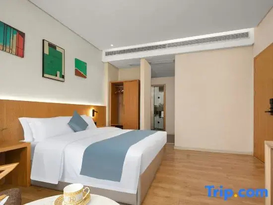 Standard Double room with view (full double bed)