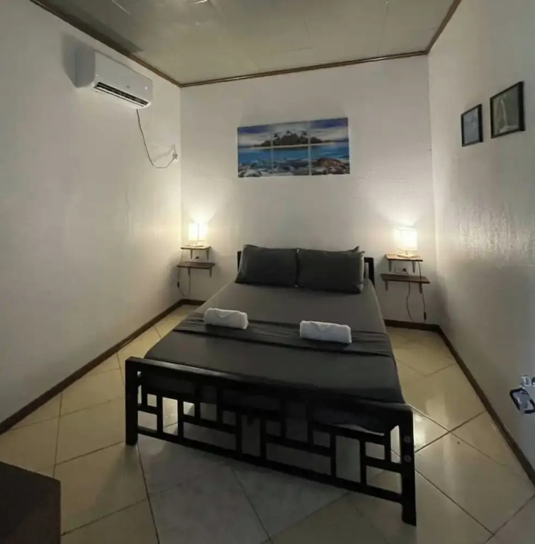 Economy room
