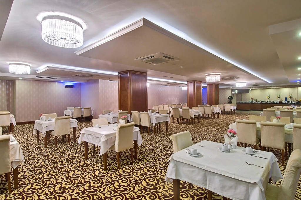 Tugcu Hotel Select - фото 19