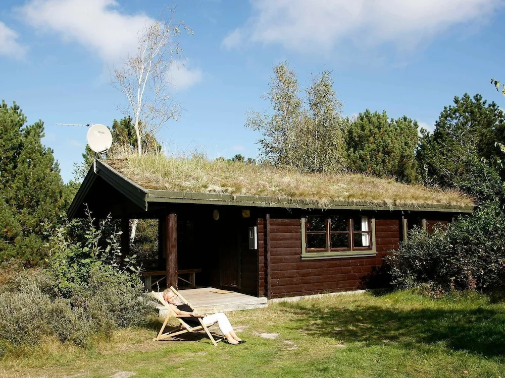 Relaxed Holiday Home in Laeso, Denmark near Nature Reserve