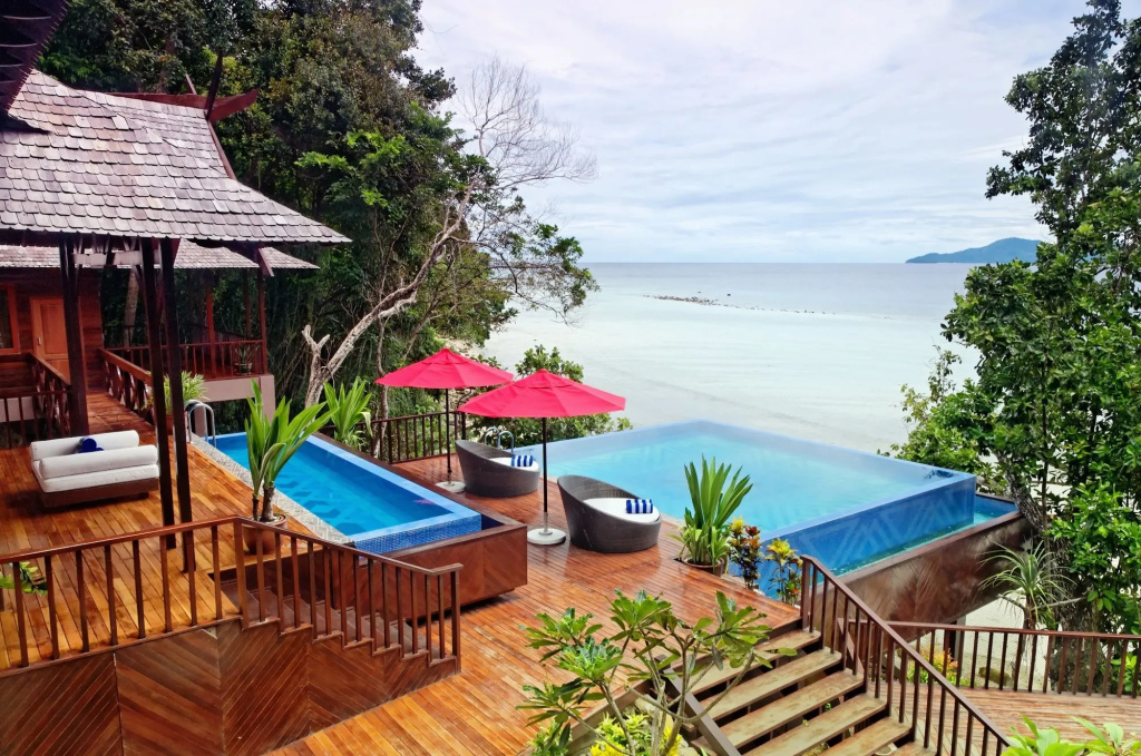 Bunga Raya Island Resort & Spa - 4