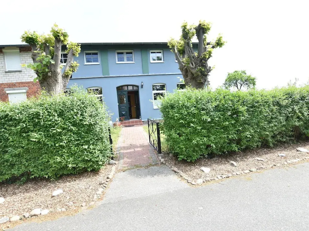Beautiful Apartment in Pepelow With Terrace, Garden and Barbecue