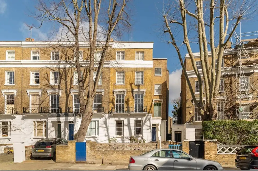 Punk Hip Plush 1-bed in Camden Town