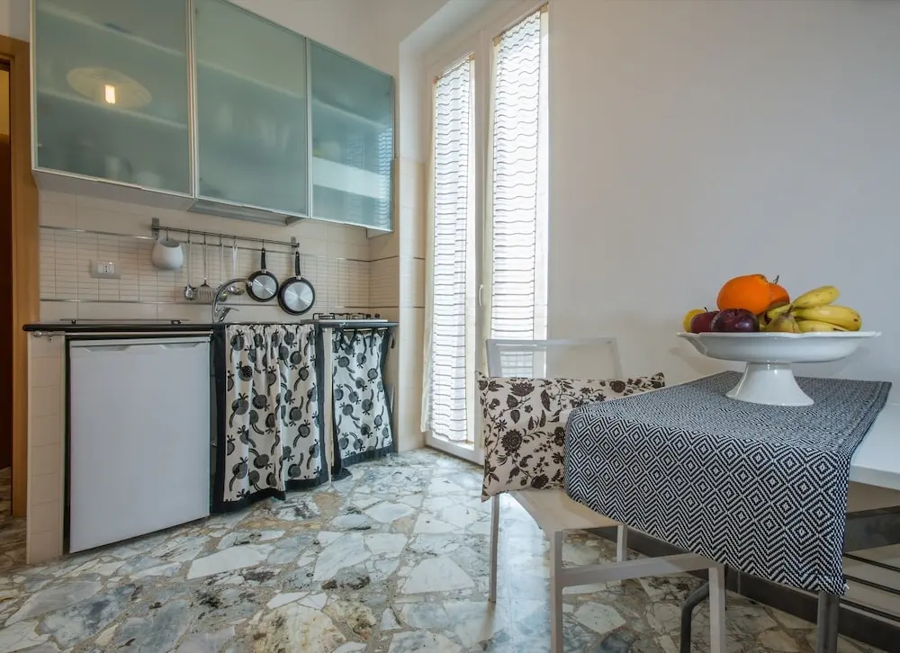 1 Bedroom Apartment with balcony