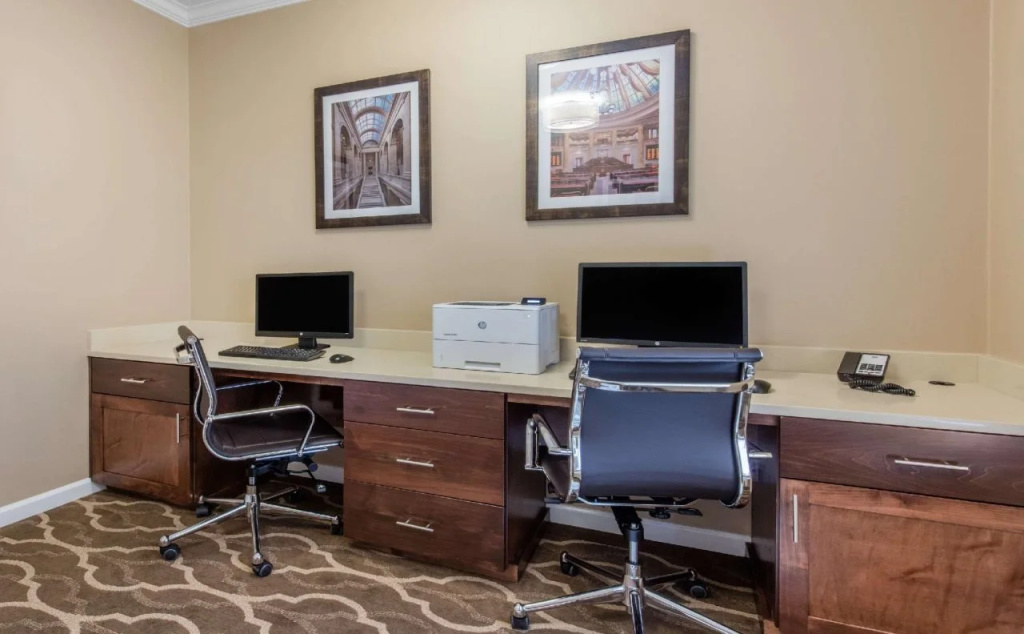 Hotel photo 18