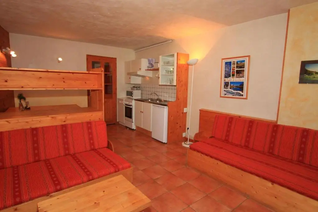 Afficher la photo 8 — Le Barlèt23 pers Hameau des Chazals Nevache Hautes Alpes