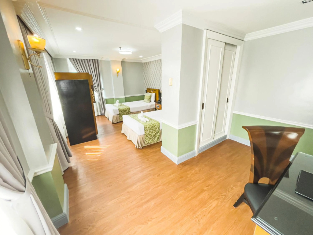 Miramar Hotel — 5