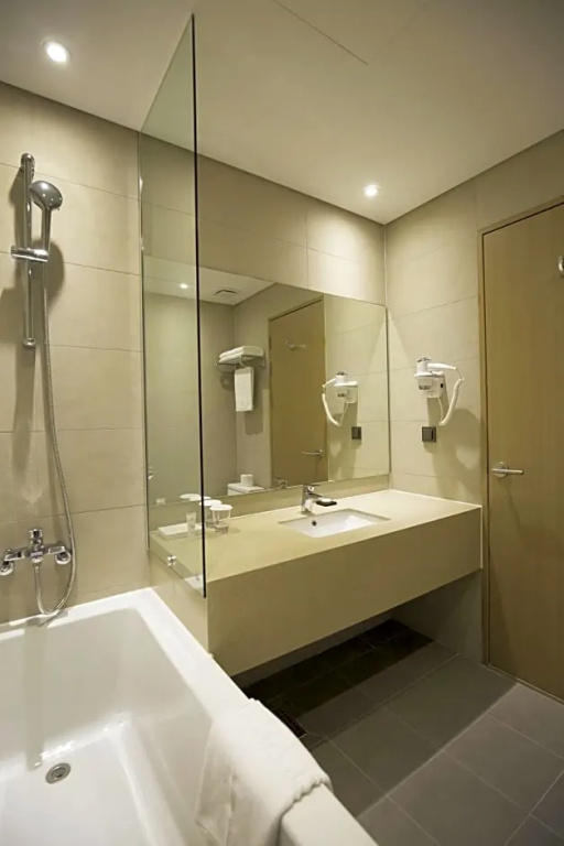 Deluxe room with city view