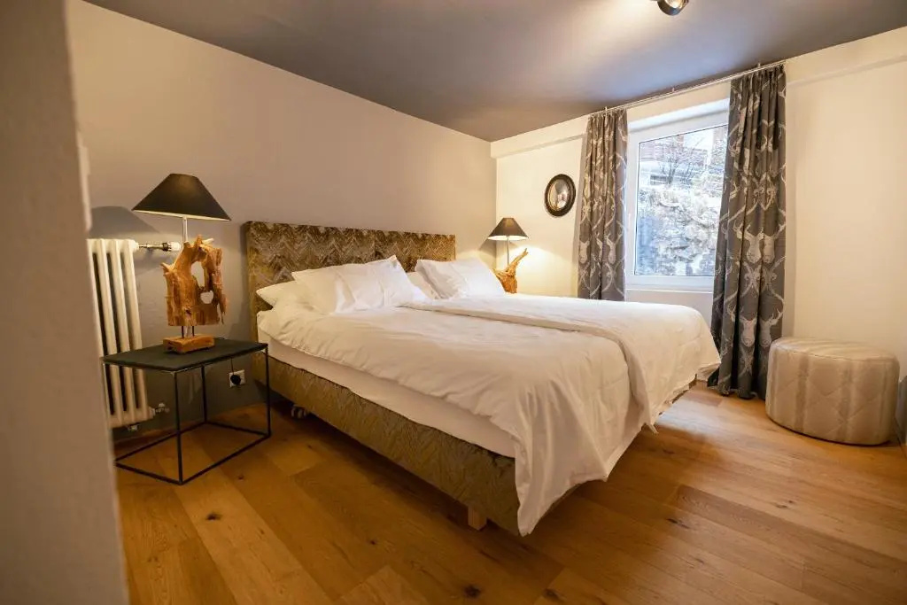 Double Apartment (full double bed)
