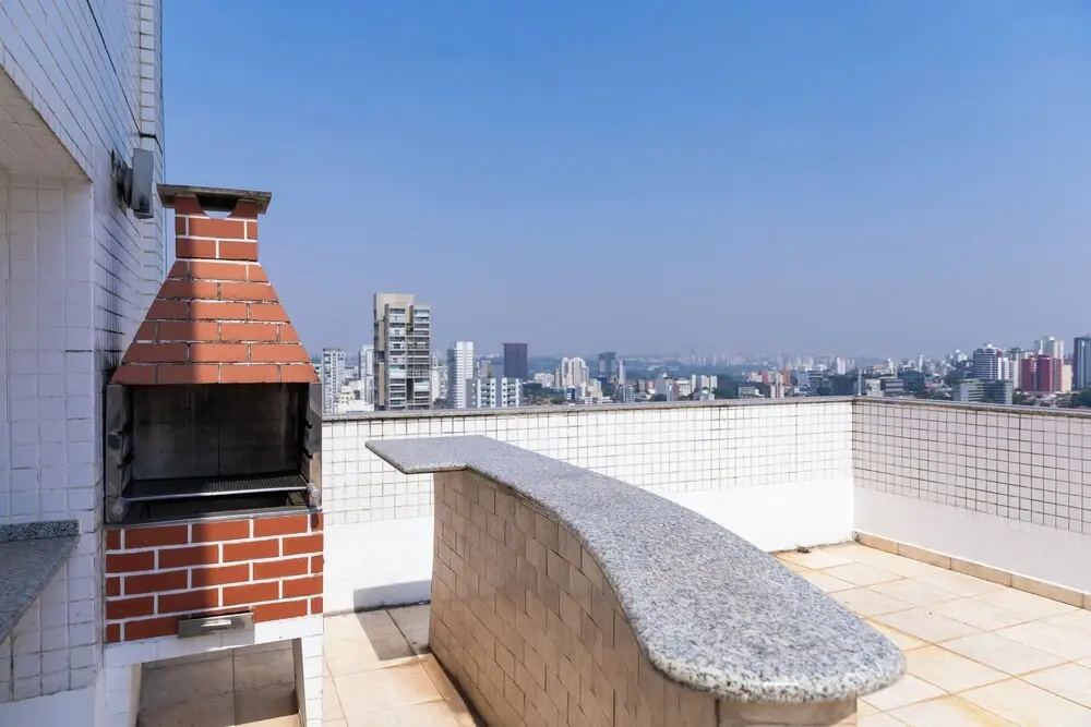 Apt piscina e AC com academia e vaga