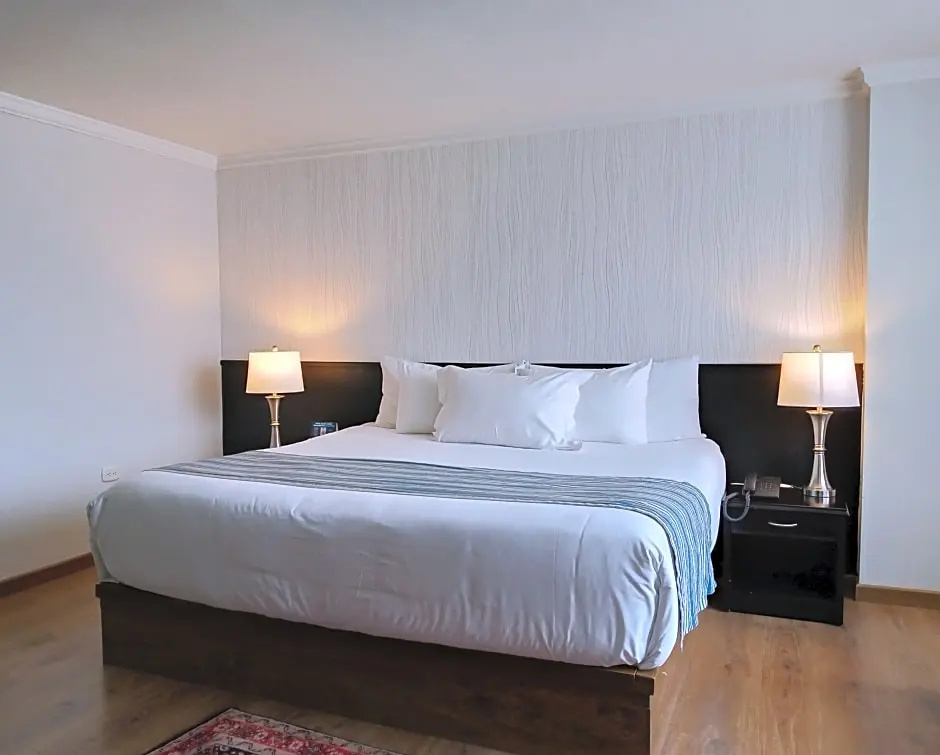 Standard Junior Suite