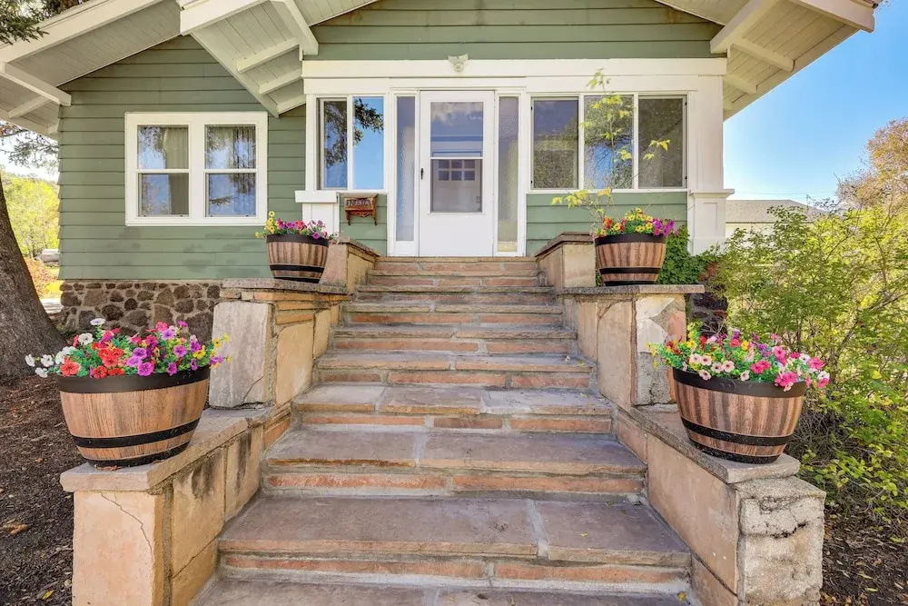 Route 66 Retreat: Dog-friendly Home in Williams