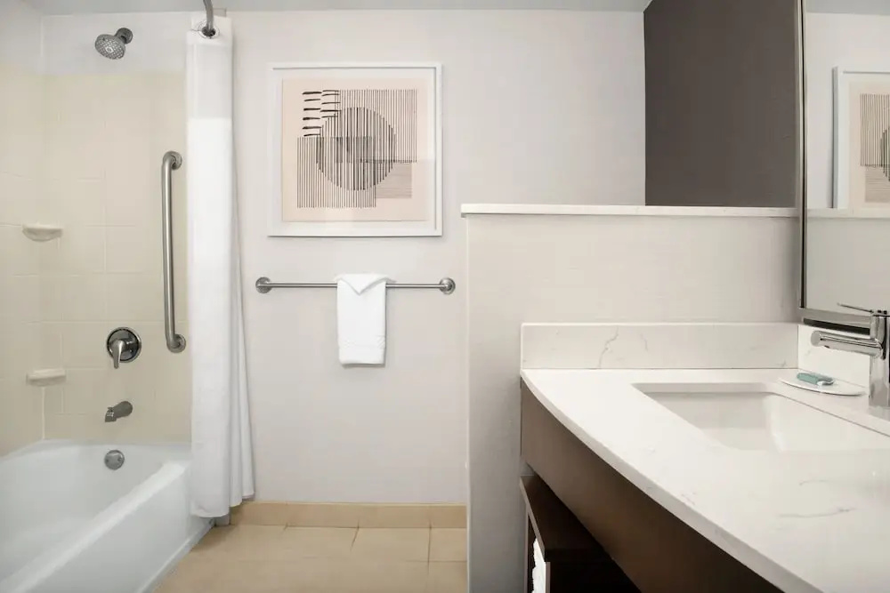 Courtyard by Marriott Jacksonville Flagler Center - Chambres