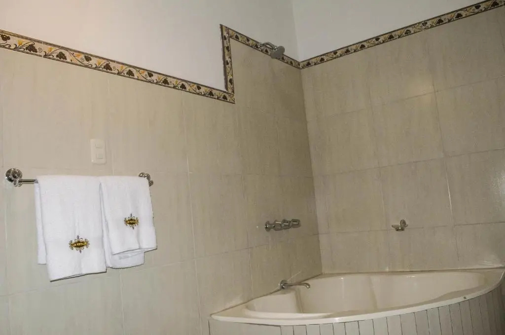 Colonial Plaza Hotel - Chambres