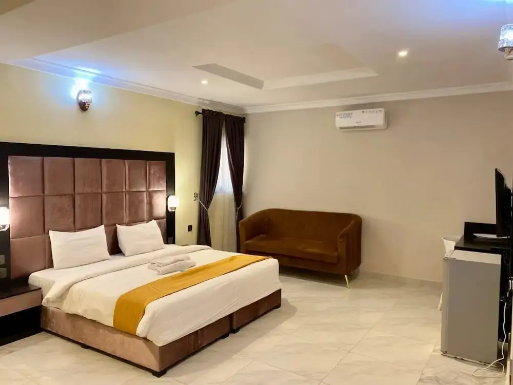 Hotel photo 12