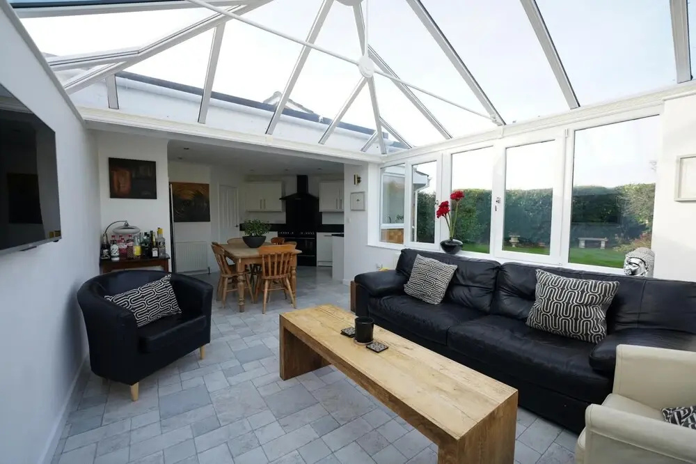 NEW Unique 2BD Detached Bungalow Burnham-on-sea - фото 10